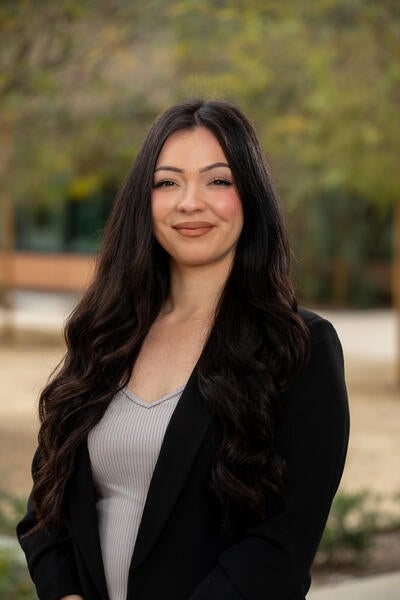 Headshot of Sidney Aguirre