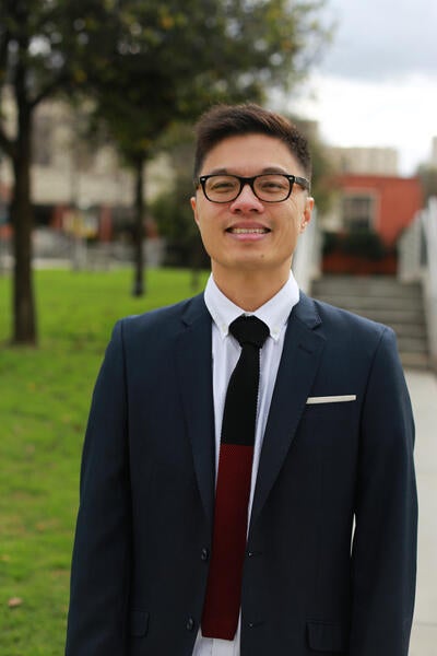 Headshot of Dexter Chia