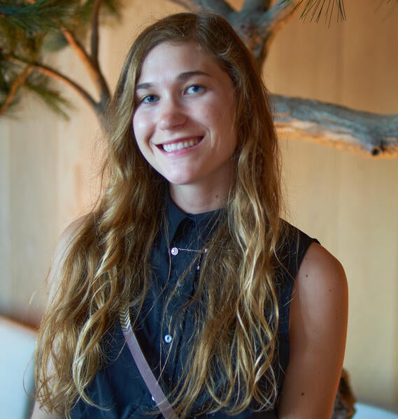 Headshot of Tori Steffen