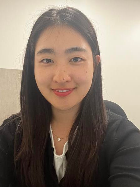 Headshot of Hyun Ji Yi